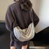 Bolsa de Gado Grande Capacidade Moda Retrô Casual Feminina 2025 Nova Textura High-end Combina com Tudo Bolsa de Ombro