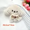 Muñeco de peluche de cachorro de dibujos animados colgante que chilla broche de perro salchicha con lazo accesorios para el cabello accesorios para ropa y bolsos