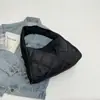 Bolso Pequeño de Tela Oxford para Mujer 2023 Invierno Nuevo Estilo Textura Acolchada Casual Bolso Bandolera Simple para Axila Bolso para Estudiantes para Mujer