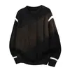 Fábrica de suéteres de punto jacquard a rayas de moda de venta caliente transfronteriza ropa de punto para hombre