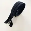 Sbs Não. Zíper de Nylon de 5 Aberturas com Cabeça de Amêndoa, Liso e Durável, Adequado para Jaquetas e Bolsas, Disponível em Vários Tamanhos e Personalizável