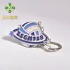 Chaveiro de metal personalizado em formato de planeta, pingente de esmalte em formato de desenho animado, chaveiro de liga de zinco de anime com tema de campus, feito sob encomenda
