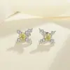Pendientes de plata de ley S925 con cruz de moissanita y diamantes de colores, diseño de nicho simple a la moda, joyería para las orejas que combina con todo.