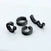 Pendientes de clip para oreja de moda europeos y americanos para hombre y mujer, pendientes galvanizados sin agujeros para las orejas, pendientes modernos, pendientes falsos negros, pendientes pendientes pendientes pendientes