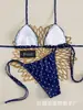 Conjunto de Biquíni Feminino Duas Peças Estilo Bikini Tecido Liso Estampado Alças Finas Design com Babados e Metal