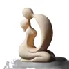 Escultura em Buxo Jane Eyre Casal se Beijando Coração a Coração Ornamento Criativo Artesanato em Madeira