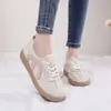 Zapatos de Tela Transpirables de Moda Verano Old Beijing para Mujer, Zapatos de Entrenamiento Versátiles Retro Alemanes, Suela Suave Antideslizante, Zapatos Casuales Lindos y Cómodos