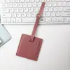 Etiqueta cuadrada popular para equipaje de PU engrosado en stock, pase de abordar, etiqueta creativa personalizada para equipaje de viaje checked-in anti-pérdida de negocios