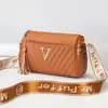 Bolsa Transversal Grande Capacidade Feminina 2025 Inverno Novo Estilo Feminino High-End Simples Bolsa Cilíndrica Bolsa Transversal de Ombro para Mulheres