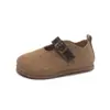 Sapatos de princesa para meninas, estilo retrô francês, sapatos Birkenstock infantis, novo design de tira única, sola plana e macia, sapatinhos de couro confortáveis
