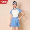 Traje de baño para niñas, de una pieza, para niños mayores y adolescentes, con almohadillas en el pecho, adecuado para aguas termales, niñas estudiantes, traje de baño con protección solar, secado rápido