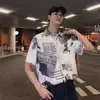 Estilo Hong Kong 2025 Verano Nuevo Hombres Estilo Japonés Holgada Manga Corta Floral Camisa Hawaiana Playa Floral Camisa Hombres Tendencia