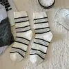 Calcetines de Otoño e Invierno para Mujer, Calcetines de Media Caña para Mujer con Bordado de Oso Blanco y Negro Estilo Japonés, Calcetines de Algodón de Moda para Mujer, Calcetines Largos sin Costuras