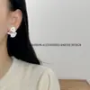 Brincos de Flor Tridimensional Pintados por Spray Estilo Francês Duas Formas de Usar para Mulheres, Alta Qualidade, Luxo Leve, Design de Nicho Exquisito Moda Brincos