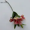 Flor Artificial 3D Lírio de Três Cabeças Filme de Impressão Flor Falsa Decoração de Casamento Buquê Enfeites para Sala de Estar de Casa Adereços para Fotos