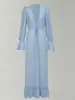 Cobertura de praia longa azul céu claro de chiffon transparente com mangas compridas estilo resort cardigã longo