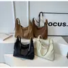 Bolso Grande de Moda para Viajar Mujeres 2024 Nuevo Diseño Vintage de Nicho Bolso Tote de Alta Gama para Hombro