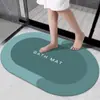 Alfombrilla de Piso Simple de Tierra de Diatomeas de Trébol de Cuatro Hojas, Alfombrilla de Pie para Baño Absorbente de Agua de Secado Rápido, Felpudo Resistente a la Suciedad para Entrada, Disponible para Venta al por Mayor