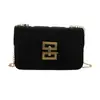 Bolsa de Mão Feminina Tendência Outono e Inverno Nova Moda Cor Sólida Bordado para Exportação Vintage Popular Casual Corrente Moda Bolsa Transversal