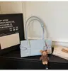 Bolso Vintage Mate para Mujer 2025 Nuevo Invierno Moda Nicho Versátil Bolso de Axila con un Toque de Lujo para Viajar Bolso de Hombro
