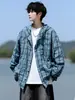 Camisa con Capucha de Cuadros Americanos para Protección Solar para Hombres y Mujeres Verano 2025 Estilo Perezoso Camisa de Protección Solar Chaqueta Fina de Manga Larga para Pareja