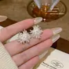 Brincos de Moda Doces e Frescos para Mulheres, Luxo Leve com Sensação de Alta Qualidade, Brincos Versáteis com Design Único, Brincos de Tarraxa de Nicho Atacado