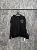 24 Chaquetas Nuevas con Capucha y Cremallera Patrón Oscuro Chaqueta Estampada Cruzada para Hombres y Mujeres Parejas