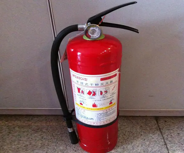 干粉灭火器3.jpg