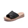 Zapatos de Madre de Suela Blanda, Sandalias, Zapatos Planos de Suela Blanda para Mujeres de Mediana Edad, Zapatos Cómodos Antideslizantes, Nuevos Modelos de Verano 2024 para Personas de Mediana Edad y Mayores