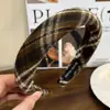 Diadema de ala ancha para uso diario, Diadema para el cabello de mujer, Diadema alta, Pinza para el cabello, Estilo Melard Otoño e Invierno, Diadema de alta gama