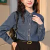 Tiro Real # Camisa de Mezclilla Suave Azul Oscuro Retro para Mujer, Dobladillo que no se Enrolla, Camisa en Capas, Top Versátil para Tallas Pequeñas.