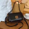 2025 Nueva Moda Bolso Cuadrado Pequeño de Cuero Escarchado con Empalmes Bolso Casual con Cadena Plegable para Llevar en la Mano o al Hombro Bolso Cruzado Versátil