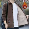 Chamarra tipo camisa de pana para hombre de manga larga transfronteriza, nuevo estilo casual de primavera y otoño, corte holgado con bolsillos, forrada de polar y engrosada