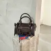 Bolsas de Motocicleta da Moda para Mulheres 2026 Novo Estilo Moda Popular Bolsa de Mão Bolsa Almofada Rosa Alça Larga de Ombro Bolsa de Ombro Único Transversal