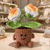 Adorno de Planta en Maceta Rosa Tejido a Mano Lindo con Manos y Pies Flor de Hilo Maceta Muñeca Decoración Creativa de Escritorio