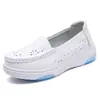 Zapatos de enfermera, estilo otoño, zapatos de cuero transpirables para doctor, zapatos blancos ligeros de suela gruesa, zapatos para farmacia y médico, zapatos de trabajo para escuela de enfermería, venta al por mayor