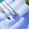Venta caliente en vivo collar de moissanita simulada de 2 quilates cadena para clavícula de mujer ocho corazones ocho flechas colgante de circonita cúbica joyería