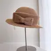 Sombrero Bombín Estilo Hepburn para Mujer Verano Transpirable Versátil Adelgazante Facial Tejido Retro Protección Solar Sombrero de Pescador Moderno
