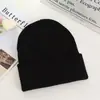 Chapéu de malha com painel de luz outono e inverno chapéu de lã acrílica chapéu quente masculino e feminino chapéu à prova de vento com proteção para as orelhas design