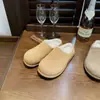 Zapatos suaves, gruesos y cálidos tipo pantufla peluda para mujer, nuevo estilo otoño/invierno 2026, botas de nieve estilo Birkenstock