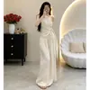 Impresionante y Hermoso Conjunto Completo de Estilo Coreano Sin Mangas de un Solo Hombro Traje Bonito para Mujer Verano Nueva Llegada