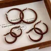 Brincos de Inverno Marrons Elegantes com Flocos de Grande Círculo Tachos de Orelha Brincos de Veludo Retrô de Alta Qualidade Brincos de Pelúcia