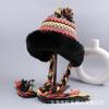 Nueva gorra de bola de felpa gruesa y cálida para otoño e invierno para mujer, gorra de punto de color coreano a la moda con protección para las orejas, gorra Lei Feng