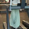 Calças Jogger de Xadrez Verde Femininas Estilo Outono Tamanho Petite Design de Calças Lanternas Volumosas Senso de Design Soltas Casuais Calças Bloom
