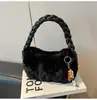 Bolsos de Felpa para Otoño e Invierno para Mujer 2026 Nuevo Diseño de Nicho Bolsos de Mano Bolsos Peludos de Gama Alta Bolsos Pequeños