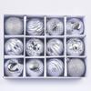 Amazon suministros populares de Navidad regalo bolas decorativas de colores 6cm12 bolas de Navidad pintadas con formas especiales en caja