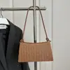 Bolsas de Alta Qualidade para Mulheres 2025 Outono Nova Bolsa de Axila Commuter Design de Nicho Simples e Fashion Bolsa Transversal de Ombro Único