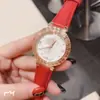 Reloj de pulsera pequeño para mujer, estilo francés, con patrón romano tallado, venta al por mayor