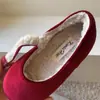 Zapatos Mary Jane estilo Chanel para niños pequeños zapatos de terciopelo para niños pequeños zapatos de algodón para niñas con pelusa añadida segundo algodón zapatos de princesa para bebé 2026