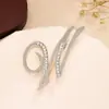 Broche de Alfabeto de 26 Letras Estilo Europeo y Americano, Pin Elegante y con Estilo, Aleación con Pedrería, Broche Chic, Venta al por Mayor Transfronteriza
